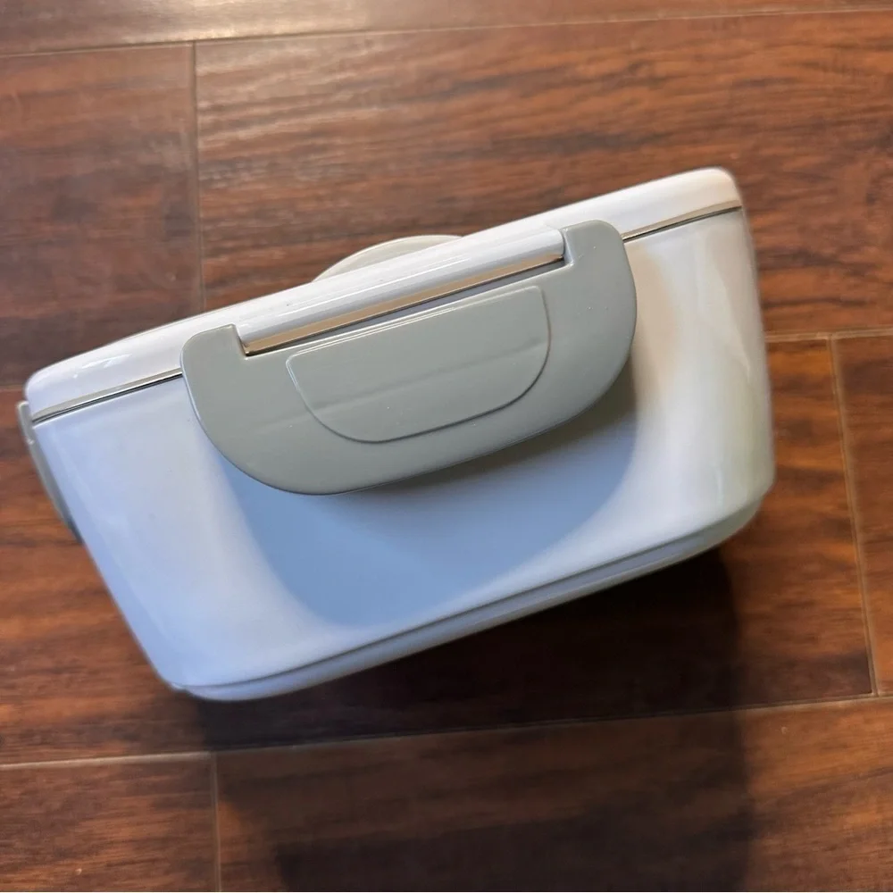 The Electronic Lunchbox Travel Lunch Box